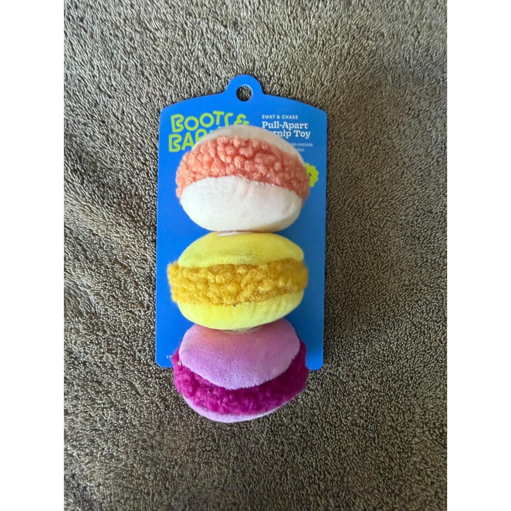 Boots & Barkley Swat & Chase Pull-Apart Catnip Toy Macaron Plush 3 Piece Set NIP